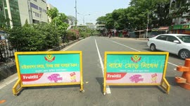Shahbag street in Dhaka city during coronavirus lockdown