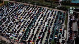 Kashmir observes first day of Ramadan with caution amid coronavirus fears