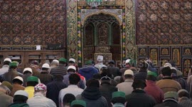Kashmiri Muslims celebrate the first day of Ramadan