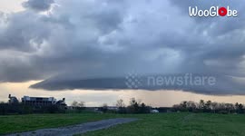'Captivating Shelf Cloud Spotted Hovering Above Pennsylvania'