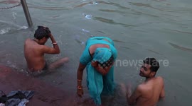 Around 5 million Hindu Devotees Take Holy Dip in Kumbha Mela, Over 1700 Tested Positive for Covid-19