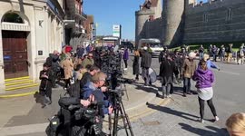 Mourners gather in Windsor for Prince Philip's funeral despite coronavirus restrictions