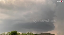 'Unreal Timelapse Shows Incredible Supercell Storm Near Llano, Tx'