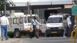 Some hospitals in Delhi have no oxygen, says minister