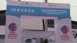 Peruvians in Lima are vaccinated against Covid-19