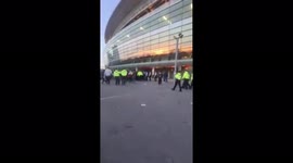 Live Footage: Police presence at Arsenal FC Fans ESL Kroenke Protest - 23.04.2021