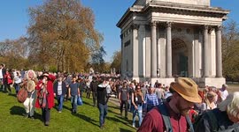 Antilockdown protestors decend back into Hyde Park