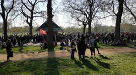 Crowds of anti lockdown protestors continue to pour into Hyde Park, London