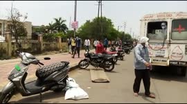 Body of COVID-19 victim falls out of ambulance in India's Madhya Pradesh