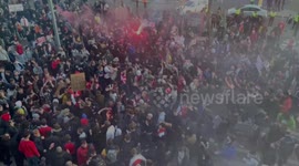 Arsenal fans call for club owner to leave
