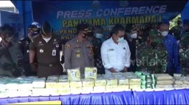 Indonesian Navy intercepted and seized 100 kg of methamphetamine contraband from Malaysia