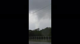 US: Landspout Funnel Cloud Spotted Off Northwest Oklahoma City