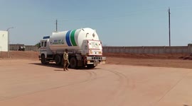 Tankers full of oxygen arrive at medical college in central India
