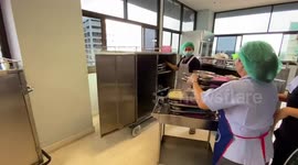 Electric food cart helps deliver meals to Covid-19 patients in Thailand