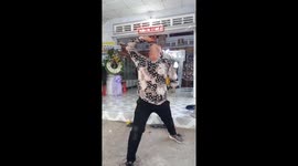 The man can pierce knife, iron rod and electric drill into his nose