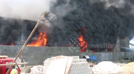 Huge fire at Valenzuela City, Philippines