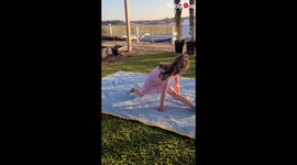 'Funny Flexibility Fails | Guy Tries to do the Wheel Pose & Split '