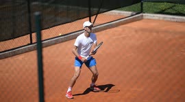 Novak Djokovic is preparing for Roland Garros in his own way, Djokovic trained in Sarajevo with the talented American Nakashim