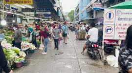 Food market closed after Covid-19 outbreak in Thailand