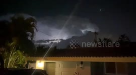 Electrical storm over Florida puts on a spectacular light show