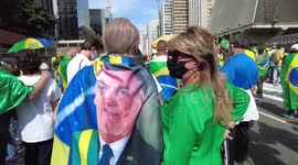 Thousands ignore pandemic precautions to rally for Bolsonaro in Sao Paulo, Brazil