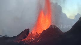 Piton de la Fournaise volcano (La Réunion, France) eruption