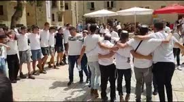 Israelis sing and dance in streets as they celebrate Jerusalem Day
