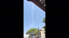 Hamas fires rockets at southern Israeli towns amid escalating conflict