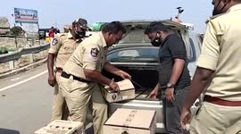 Officials seize 50 boxes of liquor in southern India