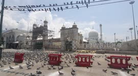 Lockdown casts shadow on Eid celebrations in Kashmir valley