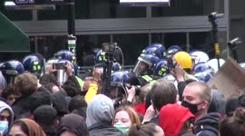 Moments police intervenes Palestine protesters outside Israeli embassy in London