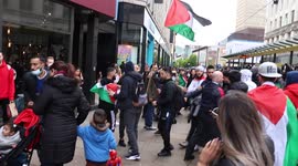 Tension in Manchester Piccadilly Gardens at Free Palestine march