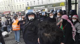 Large Palestine march in Berlin carried off peacefully but police make arrests anyway