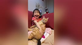 Cat runs away after seeing 'big mouth' filter on girl