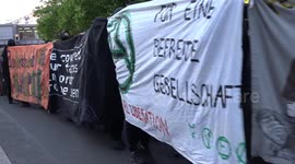Far-left protesters march through Berlin in solidarity with the Potse youth centre