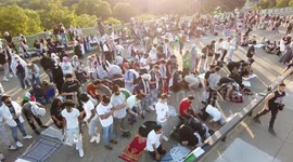 Emotional video shows Pro-Palestinian supporters praying on Taft Bridge in Washington DC