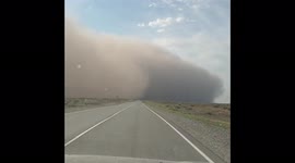 Massive wall of sand and dust Hits Astrakhan Region of Russia