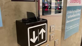Shopping mall uses contactless elevator to reduce Covid-19 risk in Thailand