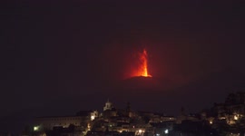 Etna is starting again in May his huge lava fountains after the last long series!