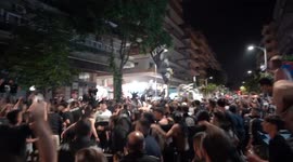 PAOK Greek Cup winner victory parade at 5am - Thousands spend a sleepless night with celebrations erupting out on the streets