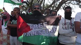 Thousands protest in support of Palestine at beachfront in Cape Town