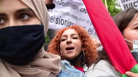Manifestación en Madrid, España frente a la embajada de Israel y Estados Unidos para que se cumplan, y se hagan cumplir, los acuerdos del alto el fuego.