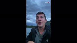 'Kayaker Wakes Up to Heavenly Sunrise in Montana'