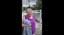'You're lying!' Woman cries with joy after granddaughter surprises her with new car