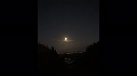 New Zealand: Super Flower Moon Lights Up Skies