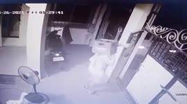 Party over! Man drops crate of beer while arriving at friends house for birthday bash
