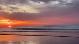US: Breathtaking Moments Of Beautiful Sunrise In Ogunquit, Maine