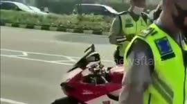Viral on Social Media Motor Sport Ducati Factory Default In Police Ticket