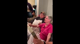 US woman gifts granddad stunning portrait after he recovers from COVID-19
