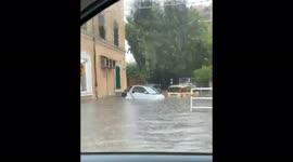 Italy: Heavy Rain Floods Rome’s Streets